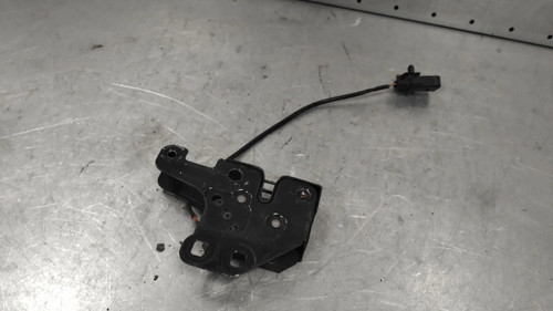 Hood latch seat exeo st - hood, --